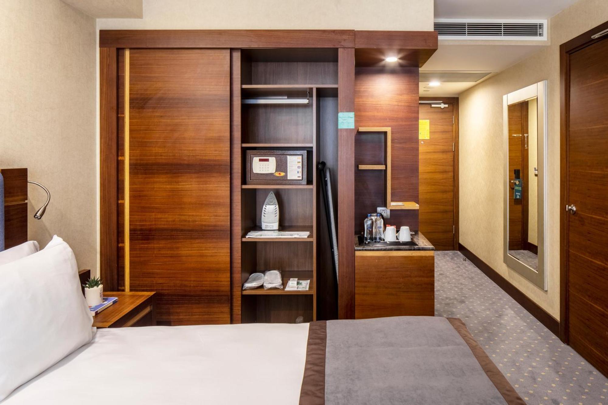 איסטמבול Holiday Inn Sisli By Ihg מראה חיצוני תמונה